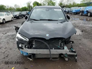 2021 BMW X1 xDrive28i with VIN WBXJG9C05M5T03982, listed as a Copart auction lot 55384025 with 24,309 mi miles and Salvage Title. Bid and sale history available at DreamBid. Image 5.