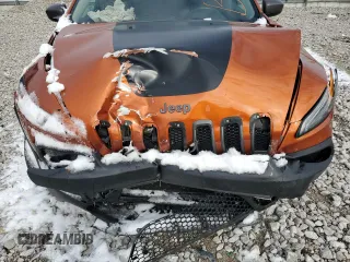 2016 Jeep Cherokee Trailhawk z VIN 1C4PJMBB5GW299512, wystawiony jako Copart lot #45356355 z przebiegiem Nie podano mil oraz Szkoda całkowita • Salvage title. Historia ofert i sprzedaży dostępna na DreamBid. Obrazek 12.