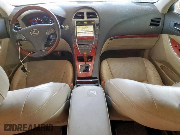 2010 Lexus ES 330 z VIN JTHBK1EG2A2409751, wystawiony jako Copart lot #57154485 z przebiegiem 103 033 mil mil oraz Szkoda całkowita • Salvage title. Historia ofert i sprzedaży dostępna na DreamBid. Obrazek 8.