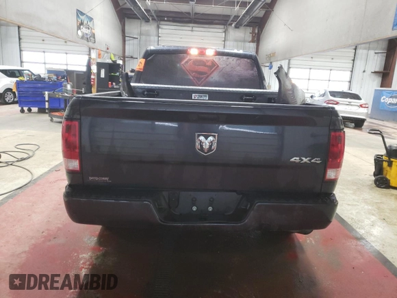 2019 Ram 1500 Express z VIN 1C6RR7FG0KS705471, wystawiony jako Copart lot #46489145 z przebiegiem Nie podano mil oraz Szkoda całkowita • Salvage title. Historia ofert i sprzedaży dostępna na DreamBid. Obrazek 6.