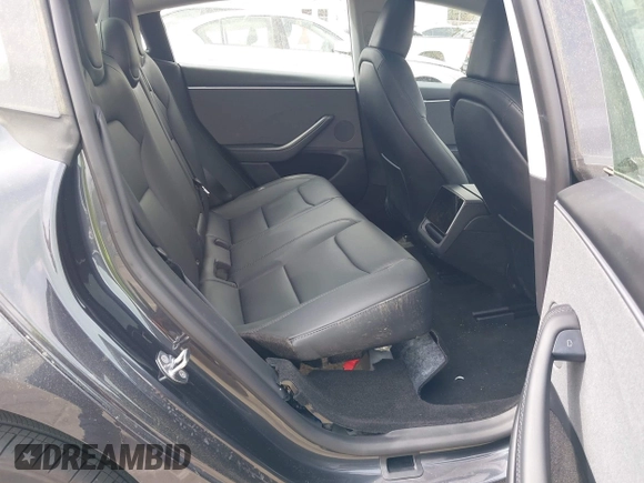 2025 Tesla Model 3 Long Range with VIN 5YJ3E1EA5SF890621, listed as a IAAI auction lot 41924915 with 6,528 mi miles and . Bid and sale history available at DreamBid. Image 8.