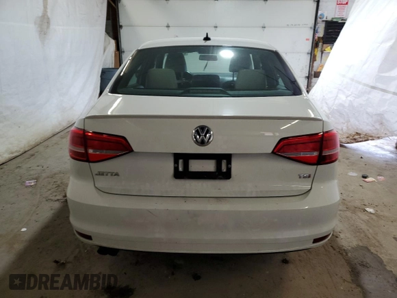 2015 Volkswagen Jetta SE with VIN 3VWD17AJ3FM224154, listed as a Copart auction lot 62846585 with 118,128 mi miles and Salvage title. Bid and sale history available at DreamBid. Image 6.