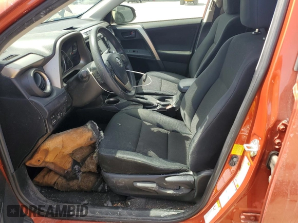 2015 Toyota RAV4 LE with VIN JTMBFREV7FJ042720, listed as a Copart auction lot 53850165 with 110,980 mi miles and Clean Title. Bid and sale history available at carsss.com. Image 7.