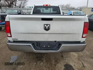 2018 Ram 1500 Tradesman z VIN 3C6JR6DT1JG234203, wystawiony jako Copart lot #43992345 z przebiegiem 98 180 mil mil oraz Szkoda całkowita • Salvage title. Historia ofert i sprzedaży dostępna na DreamBid. Obrazek 6.