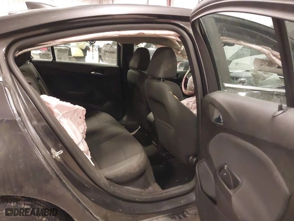 2017 Chevrolet Cruze LT with VIN 1G1BE5SMXH7105938, listed as a IAAI auction lot 41620011 with NaN miles. Bid and sale history available at carsss.com. Image 8.
