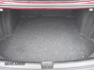 2017 Volkswagen Jetta S z VIN 3VW2B7AJ2HM314001, wystawiony jako IAAI lot #42602453 z przebiegiem 88 464 mil mil oraz . Historia ofert i sprzedaży dostępna na DreamBid. Obrazek 17.