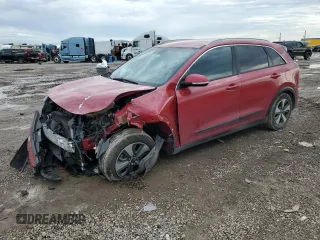 2017 Kia Niro EX with VIN KNDCC3LCXH5047255, listed as a Copart auction lot 88517085 with 164,104 mi miles and Salvage Title. Bid and sale history available at carsss.com. Image 1.