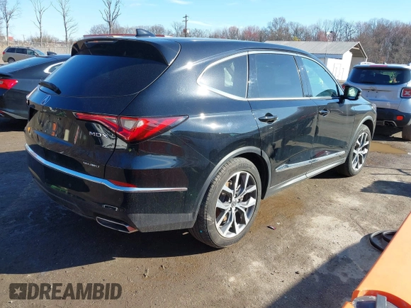2023 Acura MDX w/Technology Package with VIN 5J8YE1H47PL018815, listed as a IAAI auction lot 41849145 with 28,045 mi miles. Bid and sale history available at carsss.com. Image 4.