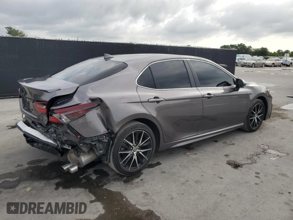 2023 Toyota Camry SE z VIN 4T1T11AK3PU170075, wystawiony jako Copart lot #59023595 z przebiegiem 18 505 mil mil oraz Szkoda całkowita • Salvage title. Historia ofert i sprzedaży dostępna na DreamBid. Obrazek 3.