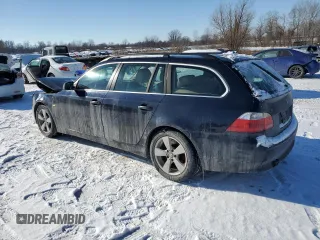 2006 BMW 5 Series 530xi with VIN WBANN73586CN02816, listed as a Copart auction lot 88349585 with 215,600 mi miles and Salvage Title. Bid and sale history available at carsss.com. Image 2.