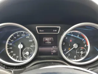 2015 Mercedes-Benz M 350 z VIN 4JGDA5HB8FA532435, wystawiony jako Copart lot #58904365 z przebiegiem 114 202 mil mil oraz Czysty tytuł • Clean title. Historia ofert i sprzedaży dostępna na DreamBid. Obrazek 9.