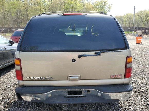 2000 GMC Yukon XL SLT with VIN 3GKFK16TXYG102252, listed as a Copart auction lot 53646685 with 0 mi miles and Salvage Title. Bid and sale history available at carsss.com. Image 6.