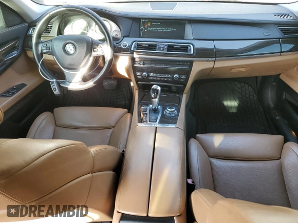 2012 BMW 7 Series 750Li xDrive с VIN WBAKC8C53CC436203, выставлен на аукционе Copart как лот 84755194 с пробегом 93 254 миль миль и Чистый • Clean title. История ставок и продаж доступна на DreamBid. Изображение 8.