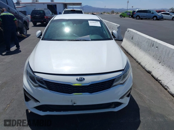 2019 Kia Optima LX with VIN 5XXGT4L30KG335926, listed as a IAAI auction lot 41986835 with 114,309 mi miles. Bid and sale history available at carsss.com. Image 12.