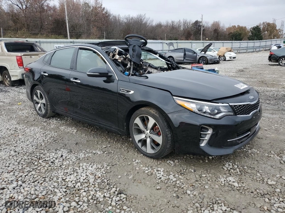 2017 Kia Optima SX with VIN 5XXGW4L24HG137812, listed as a Copart auction lot 82240014 with 0 mi miles and Salvage Title. Bid and sale history available at carsss.com. Image 4.