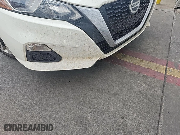 2020 Nissan Altima S z VIN 1N4BL4BV1LC230252, wystawiony jako IAAI lot #42547649 z przebiegiem 158 643 mil mil oraz . Historia ofert i sprzedaży dostępna na DreamBid. Obrazek 6.