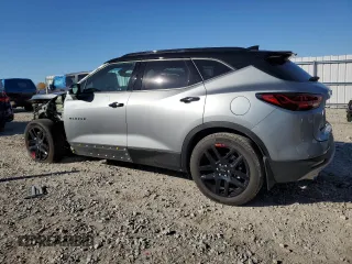 2024 Chevrolet Blazer LT with VIN 3GNKBJRS5RS182630, listed as a Copart auction lot 76085844 with 3,587 mi miles and Salvage title. Bid and sale history available at DreamBid. Image 2.