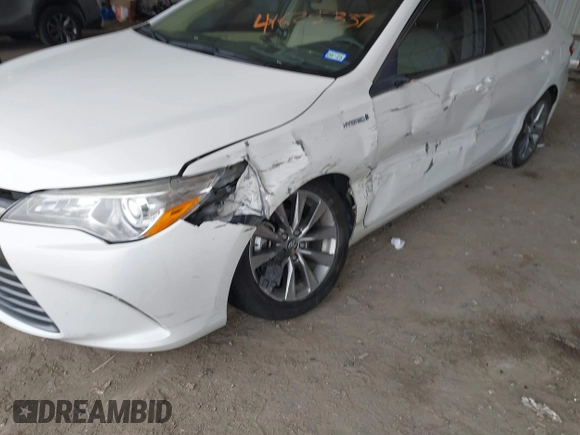 2017 Toyota Camry Hybrid LE with VIN 4T1BD1FKXHU218247, listed as a IAAI auction lot 41625337 with 72,040 mi miles. Bid and sale history available at carsss.com. Image 6.