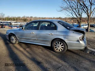 2002 Hyundai Sonata GLS with VIN KMHWF35H52A626032, listed as a Copart auction lot 86873644 with 169,614 mi miles and Salvage Title. Bid and sale history available at carsss.com. Image 2.