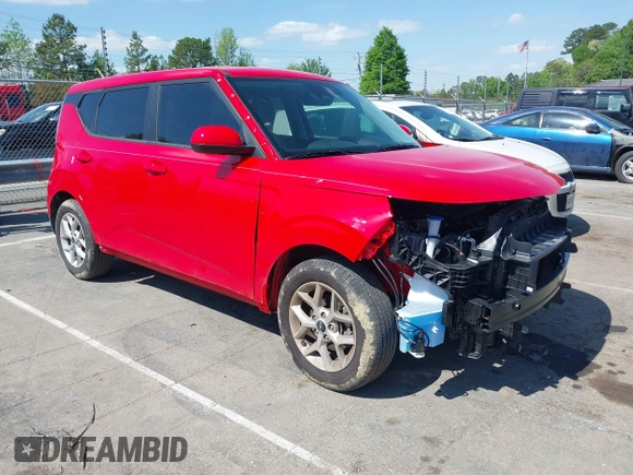 2025 Kia Soul LX with VIN KNDJ23AU3S7243779, listed as a IAAI auction lot 41990740 with 6,483 mi miles and . Bid and sale history available at DreamBid. Image 1.