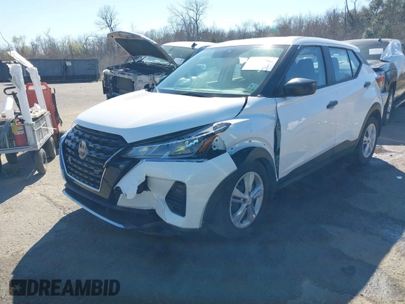 2024 Nissan Kicks S with VIN 3N1CP5BV1RL574737, listed as a IAAI auction lot 41598385 with 4,649 mi miles and . Bid and sale history available at carsss.com. Image 6.