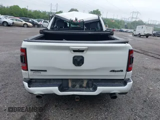 2020 Ram 1500 Big Horn с VIN 1C6SRFFT8LN207821, выставлен на аукционе IAAI как лот 42254465 с пробегом 71 158 миль миль и . История ставок и продаж доступна на DreamBid. Изображение 16.