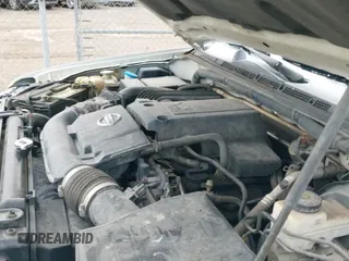 2005 Nissan Pathfinder SE z VIN 5N1AR18U45C778732, wystawiony jako IAAI lot #43212867 z przebiegiem 195 539 mil mil oraz . Historia ofert i sprzedaży dostępna na DreamBid. Obrazek 12.