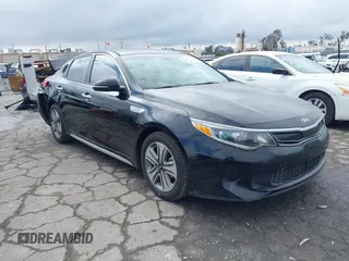 2017 Kia Optima EX with VIN KNAGU4LC1H5007258, listed as a IAAI auction lot 40754226 with 67,960 mi miles and . Bid and sale history available at DreamBid. Image 1.