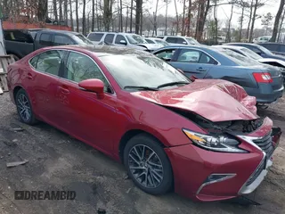 2018 Lexus ES with VIN 58ABK1GG1JU091726, listed as a IAAI auction lot 41618079 with 67,392 mi miles. Bid and sale history available at carsss.com. Image 1.