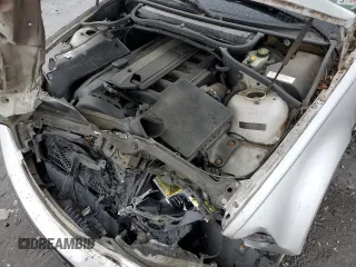 2003 BMW 3 Series 325xi с VIN WBAEU33483PM53835, выставлен на аукционе Copart как лот 58373085 с пробегом 207 758 миль миль и Списание • Salvage title. История ставок и продаж доступна на DreamBid. Изображение 11.