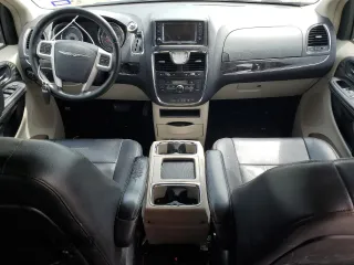 2016 Chrysler Town & Country Touring with VIN 2C4RC1BG2GR132692, listed as a Copart auction lot 64549404 with 73,355 mi miles and Salvage Title. Bid and sale history available at DreamBid. Image 8.