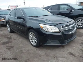 2013 Chevrolet Malibu LT with VIN 1G11C5SA6DF212377, listed as a IAAI auction lot 41009959 with 126,589 mi miles. Bid and sale history available at carsss.com. Image 1.