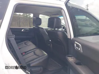 2014 Nissan Pathfinder Platinum Hybrid z VIN 5N1CR2MM1EC638030, wystawiony jako IAAI lot #42469667 z przebiegiem 140 536 mil mil oraz . Historia ofert i sprzedaży dostępna na DreamBid. Obrazek 8.