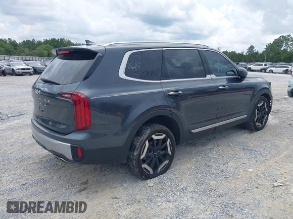 2023 Kia Telluride S with VIN 5XYP64GC0PG386895, listed as a IAAI auction lot 42365625 with 41,588 mi miles and . Bid and sale history available at DreamBid. Image 4.