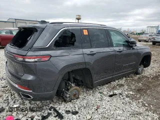 2022 Jeep Grand Cherokee Overland with VIN 1C4RJYD65N8716340, listed as a Copart auction lot 53912675 with Not provided miles and Salvage title. Bid and sale history available at DreamBid. Image 3.