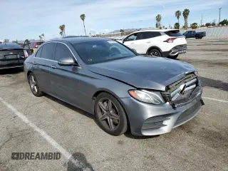 2020 Mercedes-Benz E-Class E 350 with VIN WDDZF8DB1LA703868, listed as a Copart auction lot 51473245 with 100,284 mi miles and Salvage Title. Bid and sale history available at carsss.com. Image 4.