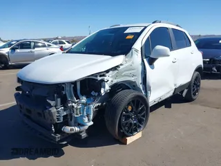 2022 Chevrolet Trax LT with VIN KL7CJLSM1NB512337, listed as a IAAI auction lot 41828625 with 40,877 mi miles. Bid and sale history available at carsss.com. Image 18.