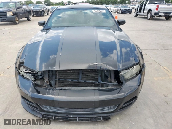 2013 Ford Mustang V6 with VIN 1ZVBP8AM3D5206665, listed as a Copart auction lot 61739895 with 157,254 mi miles and Clean title. Bid and sale history available at DreamBid. Image 5.