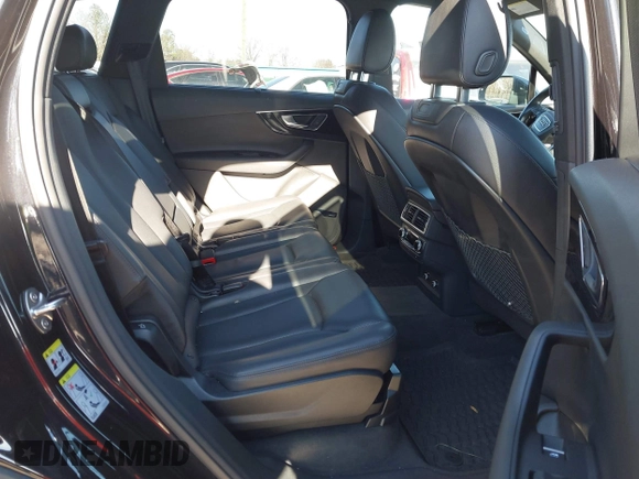 2019 Audi Q7 Prestige with VIN WA1VAAF72KD020723, listed as a IAAI auction lot 41154320 with 63,159 mi miles. Bid and sale history available at carsss.com. Image 8.
