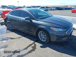 2019 Ford Fusion SE with VIN 3FA6P0HD5KR176497, listed as a IAAI auction lot 41633087 with 103,876 mi miles and . Bid and sale history available at carsss.com. Image 1.