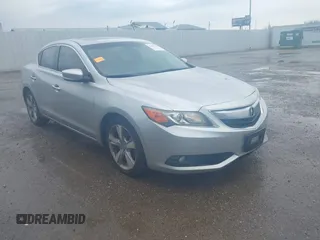 2013 Acura ILX Technology z VIN 19VDE1F73DE016390, wystawiony jako IAAI lot #41906581 z przebiegiem 173 619 mil mil oraz . Historia ofert i sprzedaży dostępna na DreamBid. Obrazek 1.