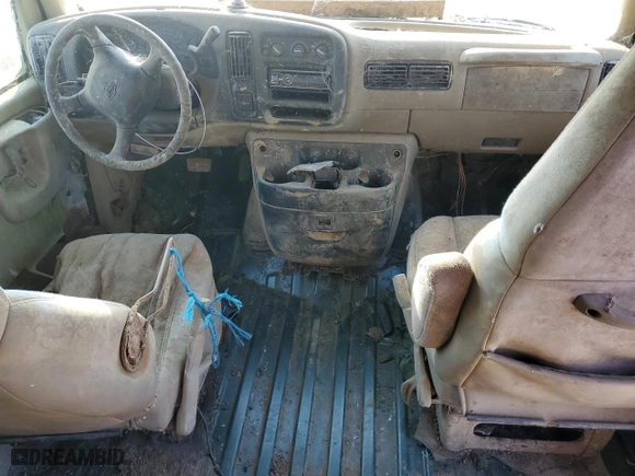 2002 Chevrolet Express Van with VIN 1GAGG25R521195340, listed as a Copart auction lot 60988644 with NaN miles and Non Repairable. Bid and sale history available at carsss.com. Image 8.