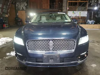 2017 Lincoln Continental Reserve with VIN 1LN6L9NP9H5610582, listed as a Copart auction lot 82686464 with 109,712 mi miles and Clean Title. Bid and sale history available at carsss.com. Image 5.