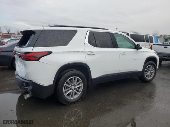 2023 Chevrolet Traverse LT Cloth with VIN 1GNERGKW1PJ261302, listed as a Copart auction lot 49271635 with 39,794 mi miles and Salvage Title. Bid and sale history available at carsss.com. Image 3.