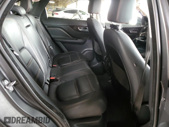 2019 Jaguar F-Pace 25t Prestige z VIN SADCK2FX6KA352301, wystawiony jako Copart lot #59012125 z przebiegiem 98 632 mil mil oraz Szkoda całkowita • Salvage title. Historia ofert i sprzedaży dostępna na DreamBid. Obrazek 11.