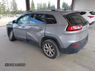 2018 Jeep Cherokee Latitude Plus z VIN 1C4PJLLB9JD573435, wystawiony jako IAAI lot #42163796 z przebiegiem 57 486 mil mil oraz . Historia ofert i sprzedaży dostępna na DreamBid. Obrazek 3.