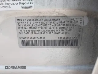 2008 Volkswagen Passat 3.6L V6 z VIN WVWCU73C08P047208, wystawiony jako IAAI lot #42022087 z przebiegiem 241 922 mil mil oraz . Historia ofert i sprzedaży dostępna na DreamBid. Obrazek 9.