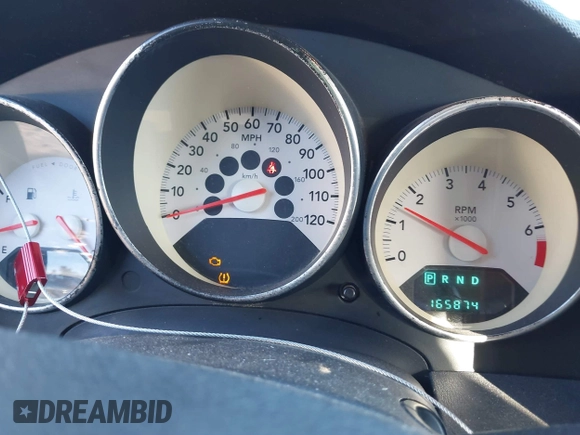 2008 Dodge Caliber SXT with VIN 1B3HB48BX8D658778, listed as a IAAI auction lot 41455439 with 165,874 mi miles. Bid and sale history available at carsss.com. Image 7.