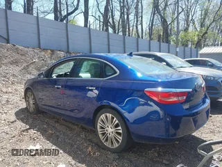 2014 Buick Verano with VIN 1G4PP5SK9E4135804, listed as a IAAI auction lot 42121881 with 106,800 mi miles. Bid and sale history available at carsss.com. Image 3.