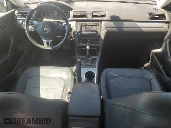 2015 Volkswagen Passat SE with VIN 1VWBV7A39FC052341, listed as a Copart auction lot 55691835 with 203,621 mi miles and Salvage title. Bid and sale history available at DreamBid. Image 8.